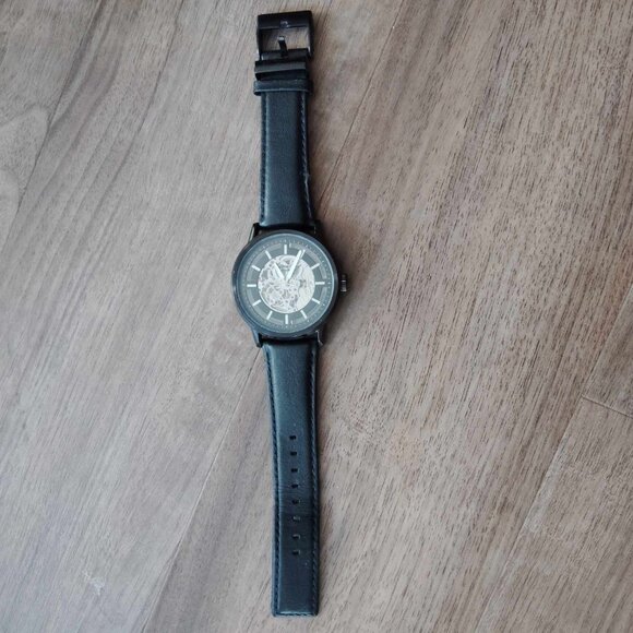 Kenneth Cole Watch New in Box - Picture 6 of 14